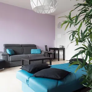 https://quiet-2-bedrooms-apartment-near-inganni-metro.it-lombardy.com