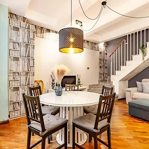 https://design-villa-with-parking-navigli-area-milan-it.it-lombardy.com